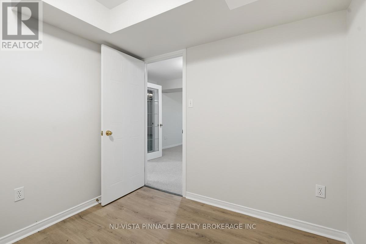 13 - 825 Shelborne Street Property Photo 36