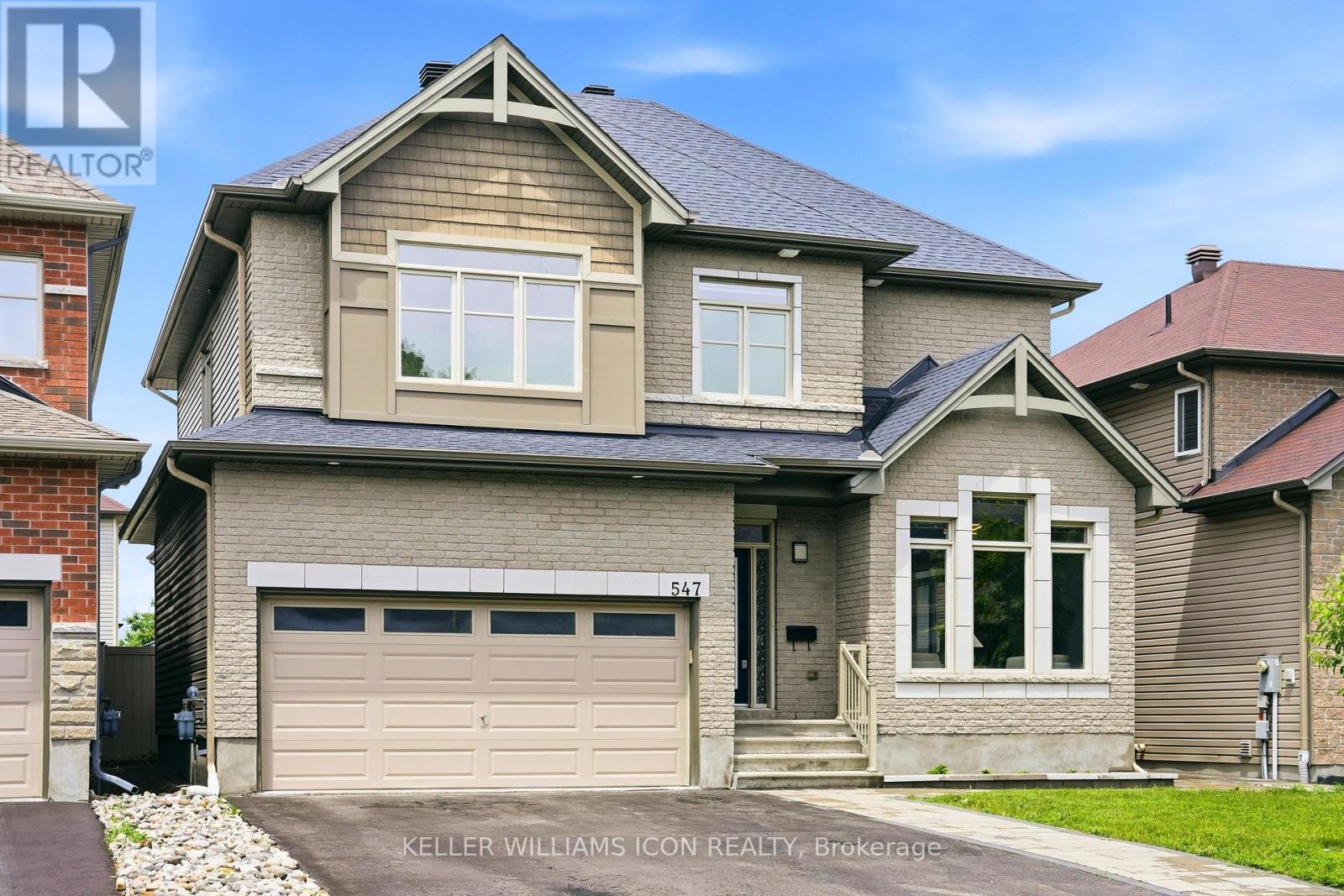 547 PEERLESS STREET Property Photo 1
