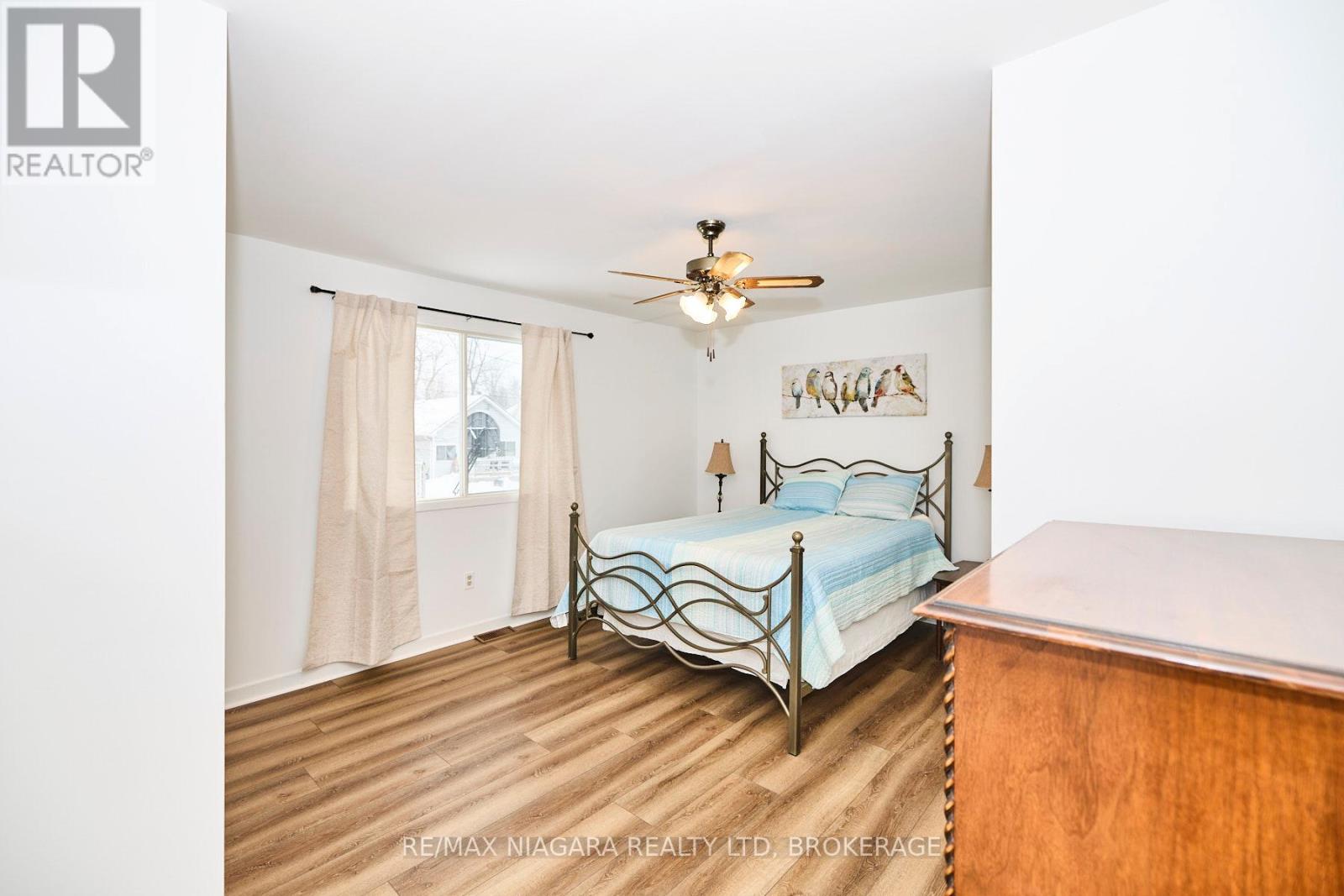 384 Dovercourt Road Property Photo 12
