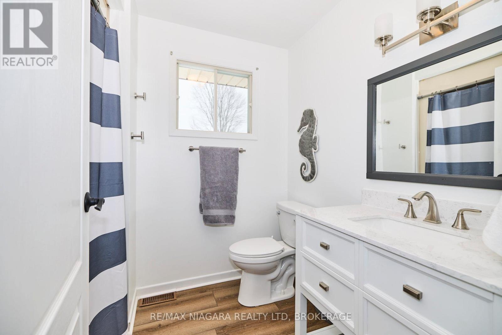 384 Dovercourt Road Property Photo 17