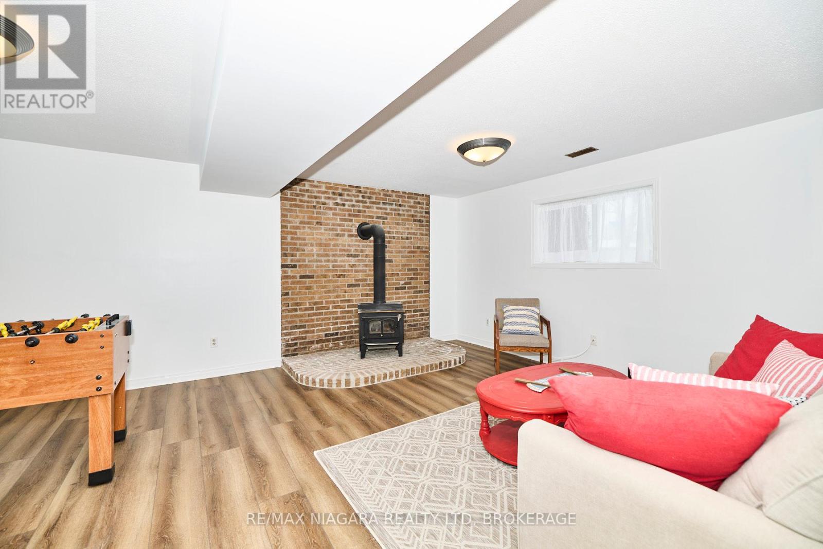 384 Dovercourt Road Property Photo 18