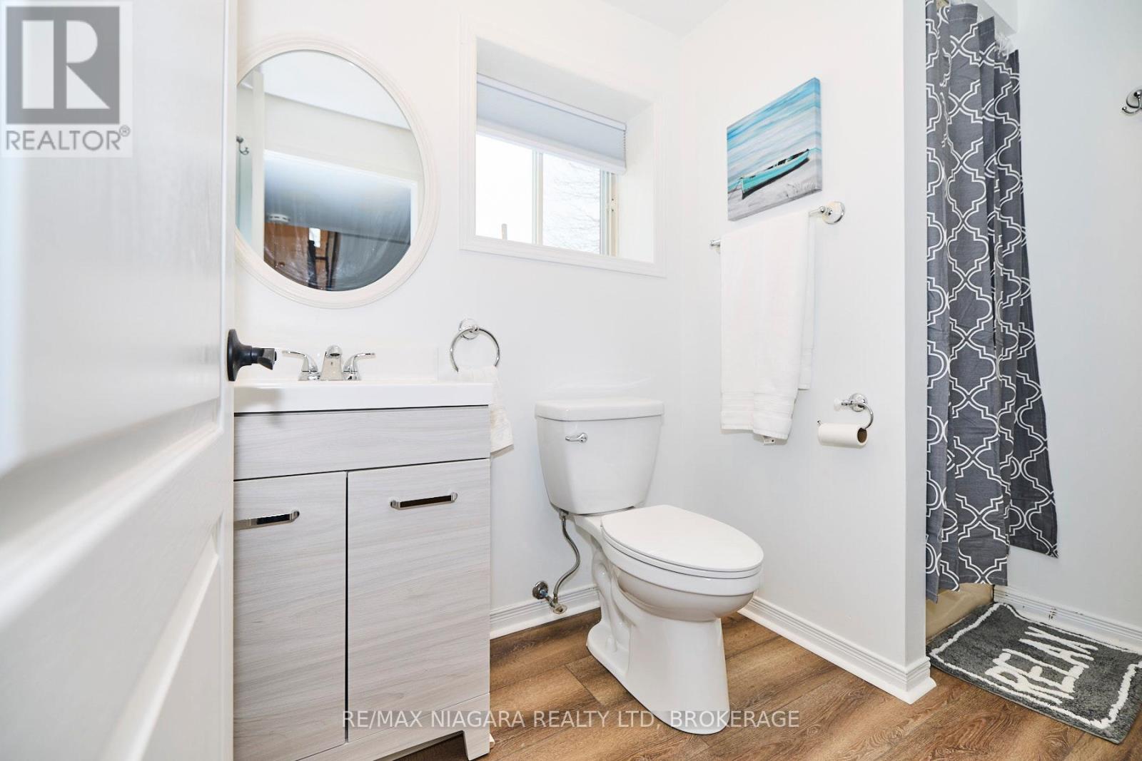 384 Dovercourt Road Property Photo 20