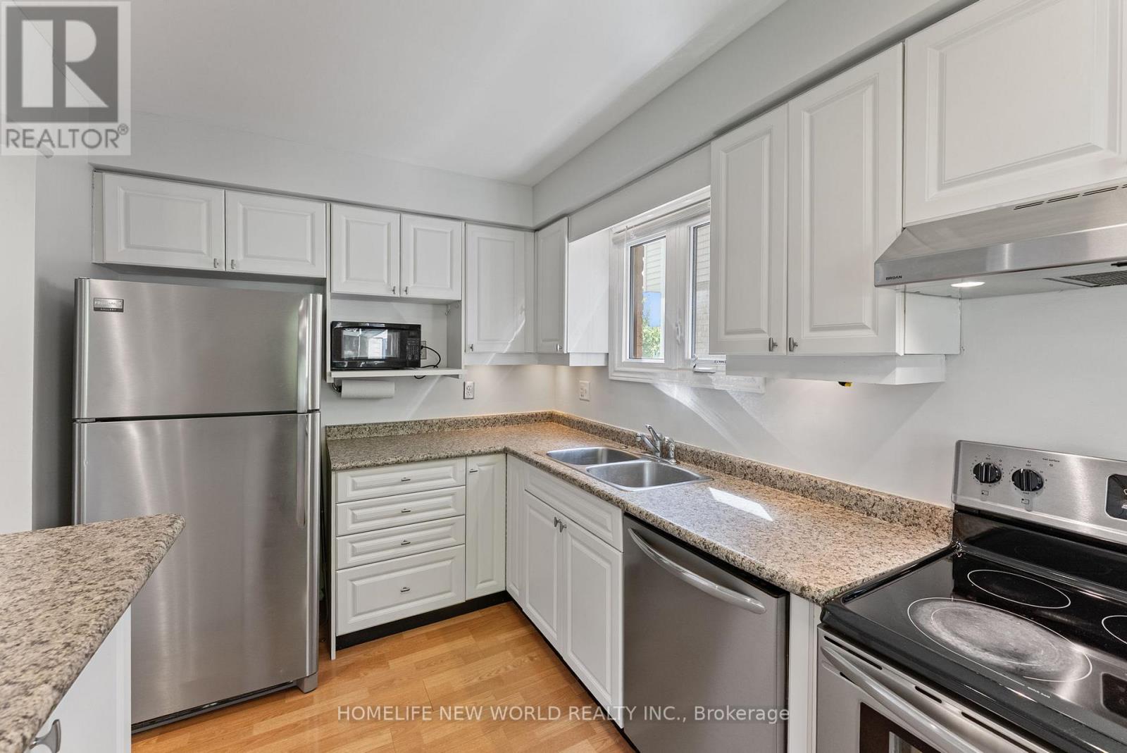 1445 Aldersbrook Road Property Photo 8