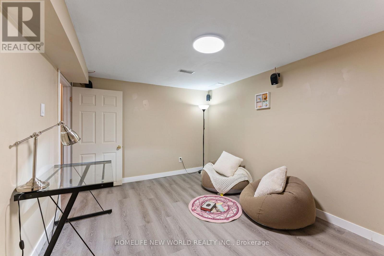 1445 Aldersbrook Road Property Photo 34
