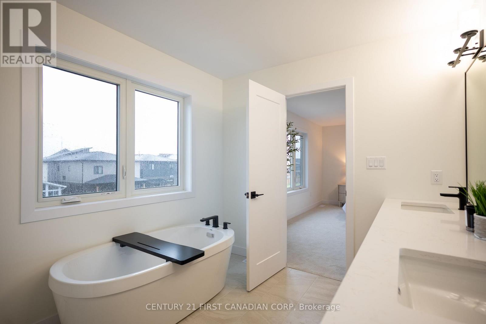 1378 Shields Place Property Photo 24