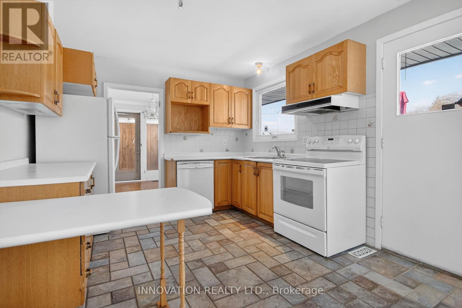 1951 Garfield Avenue Property Photo 16