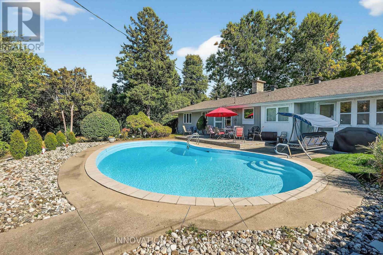 1951 Garfield Avenue Property Photo 40