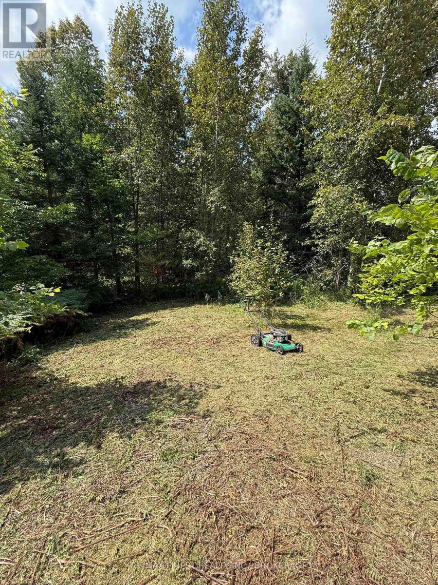 21508a Highway 41 Property Photo 1