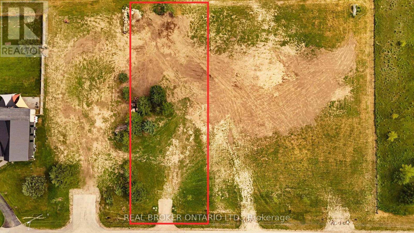 1020 Currie Street Property Photo 5