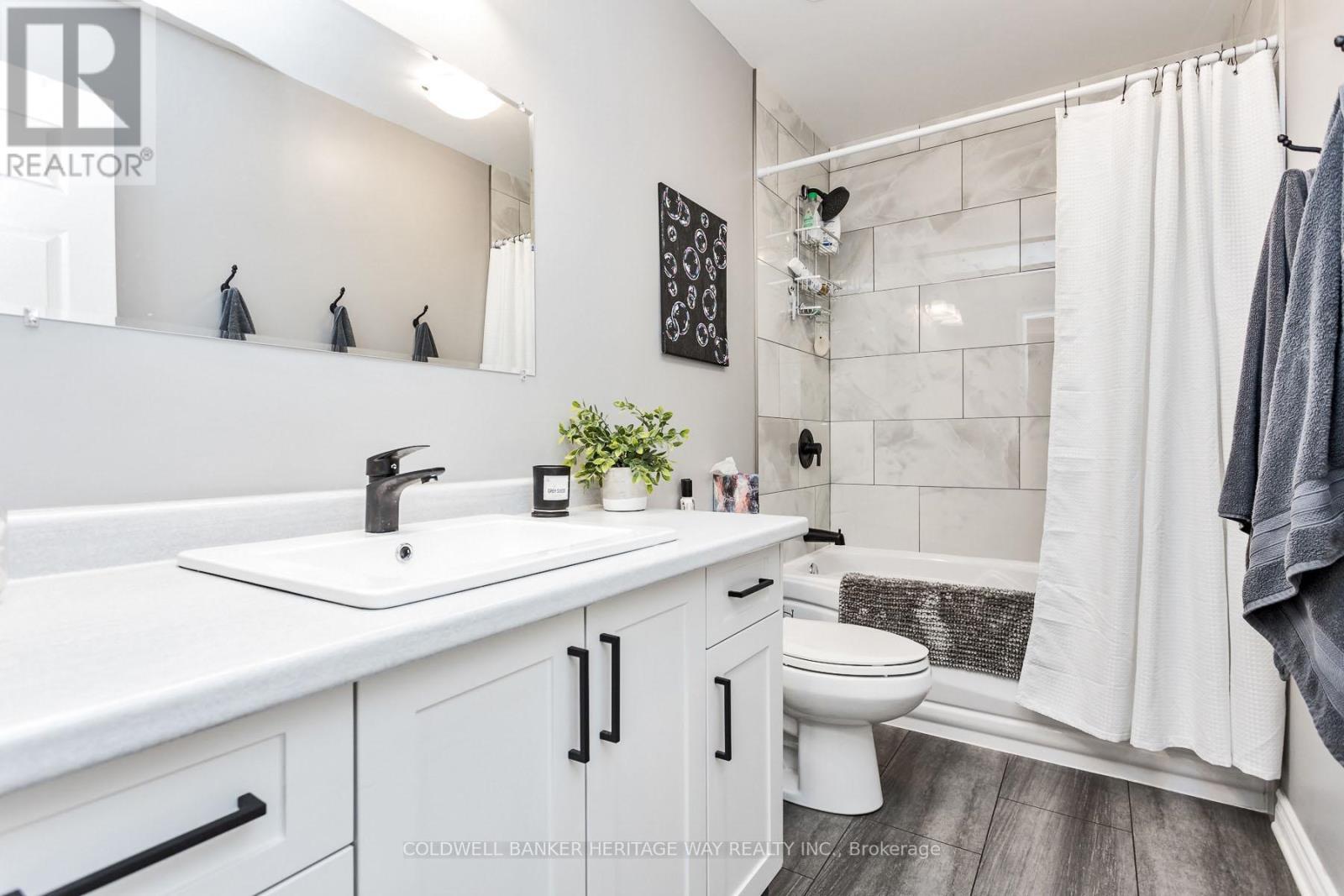 2354 Mclachlin Road Property Photo 7