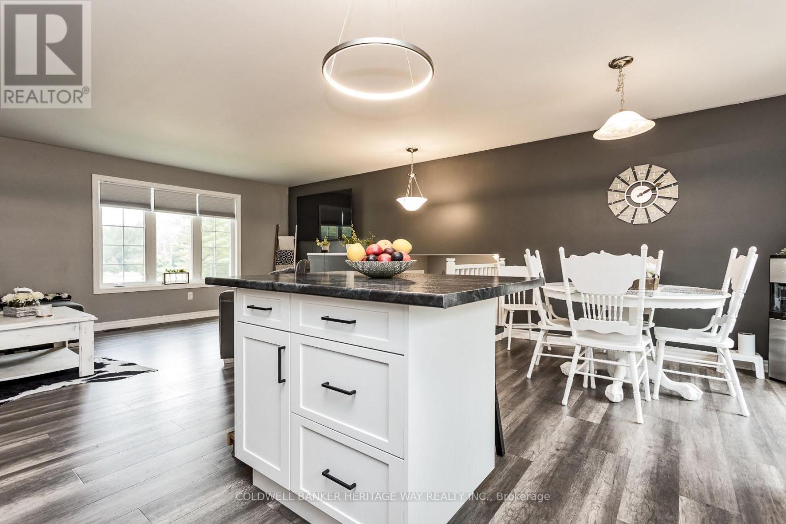 2354 Mclachlin Road Property Photo 16