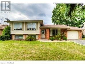 3237 CORRY CRESCENT