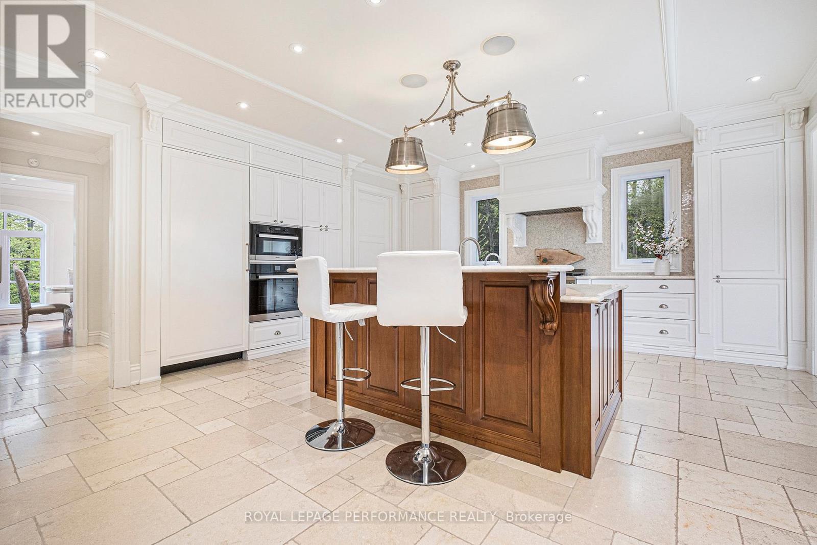 1413 Blackhorse Court Property Photo 12