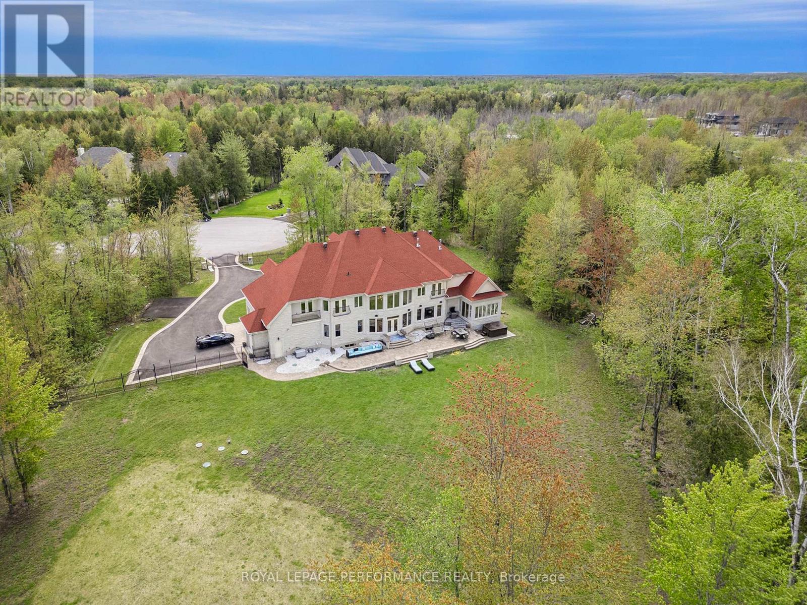 1413 Blackhorse Court Property Photo 46