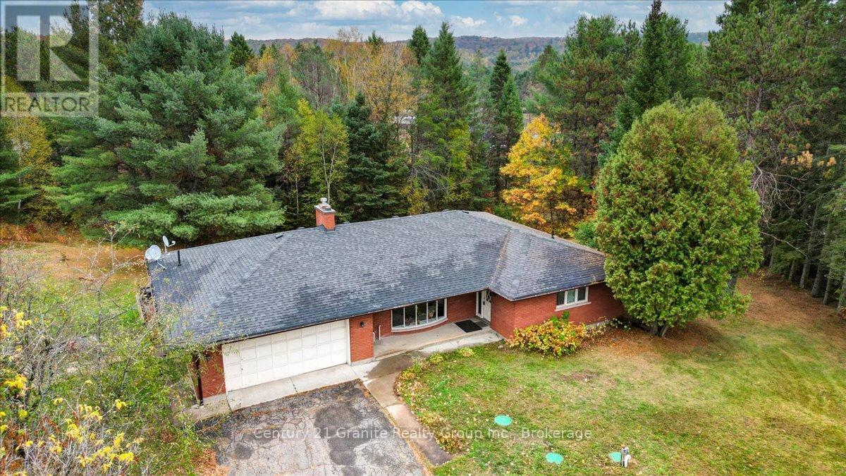 1 - 4 Maxwell Settlement Road Property Photo 1