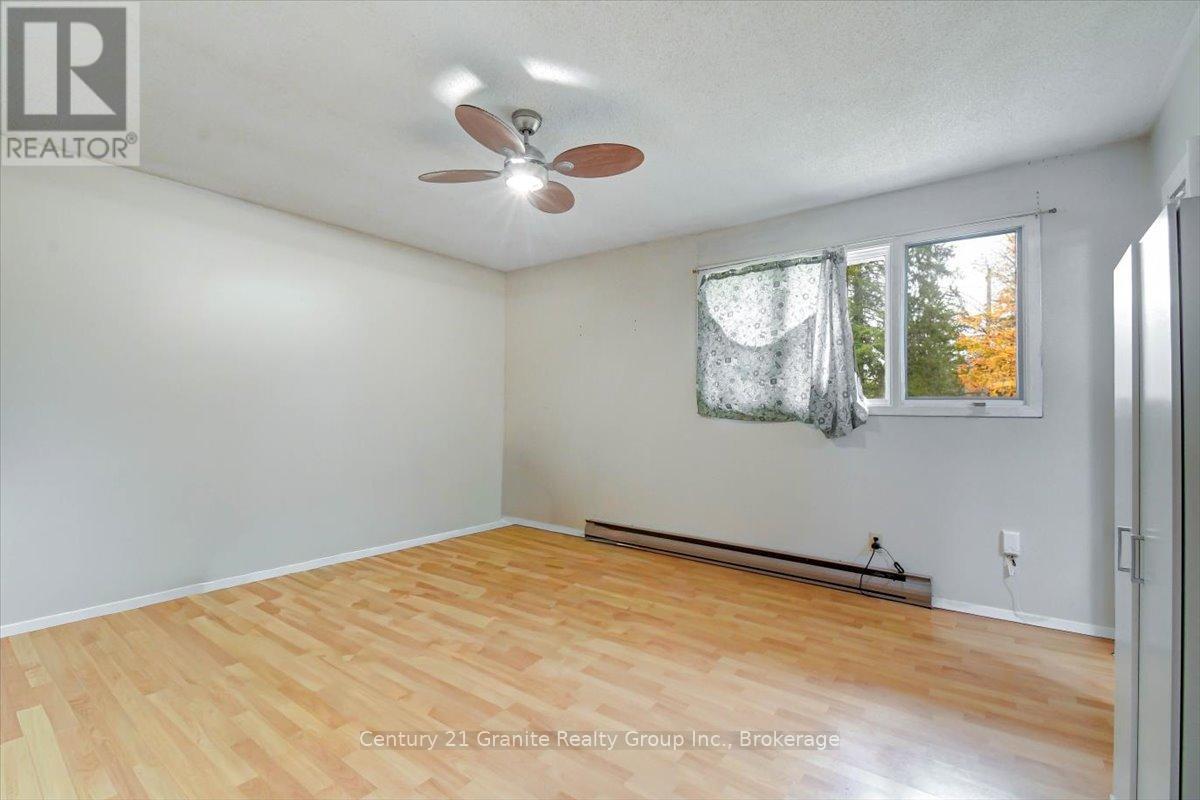 1 - 4 Maxwell Settlement Road Property Photo 5