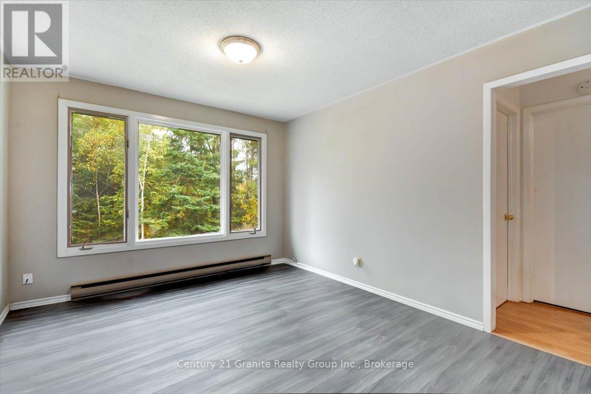 1 - 4 Maxwell Settlement Road Property Photo 11