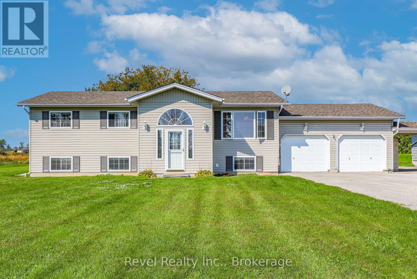 477 Four Points Road Property Photo 3