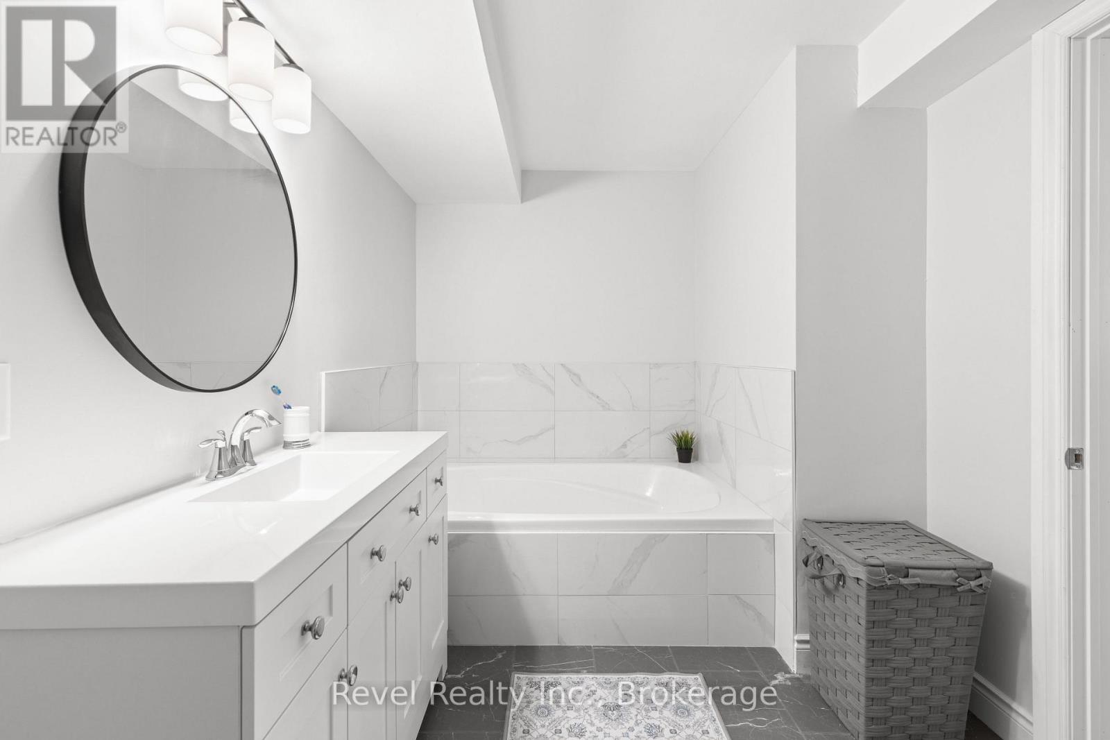 477 Four Points Road Property Photo 24
