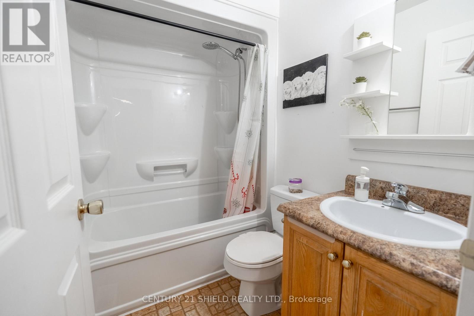 170 Heritage Place Property Photo 26