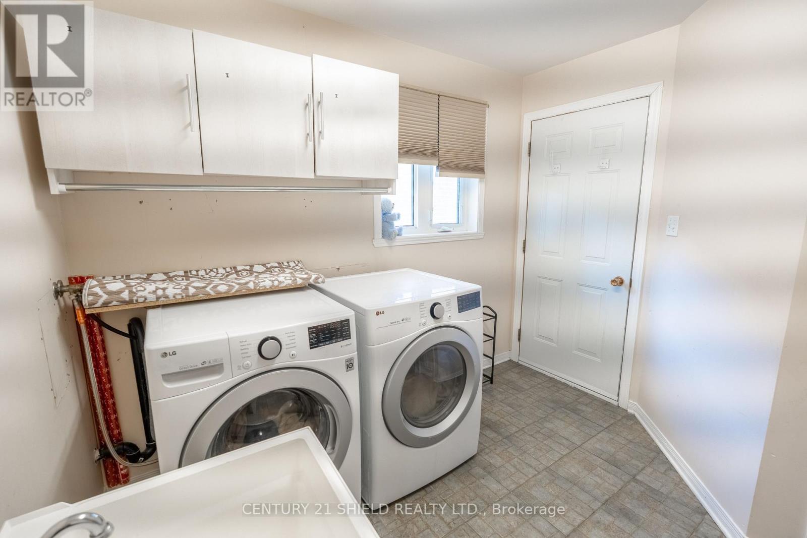 170 Heritage Place Property Photo 29