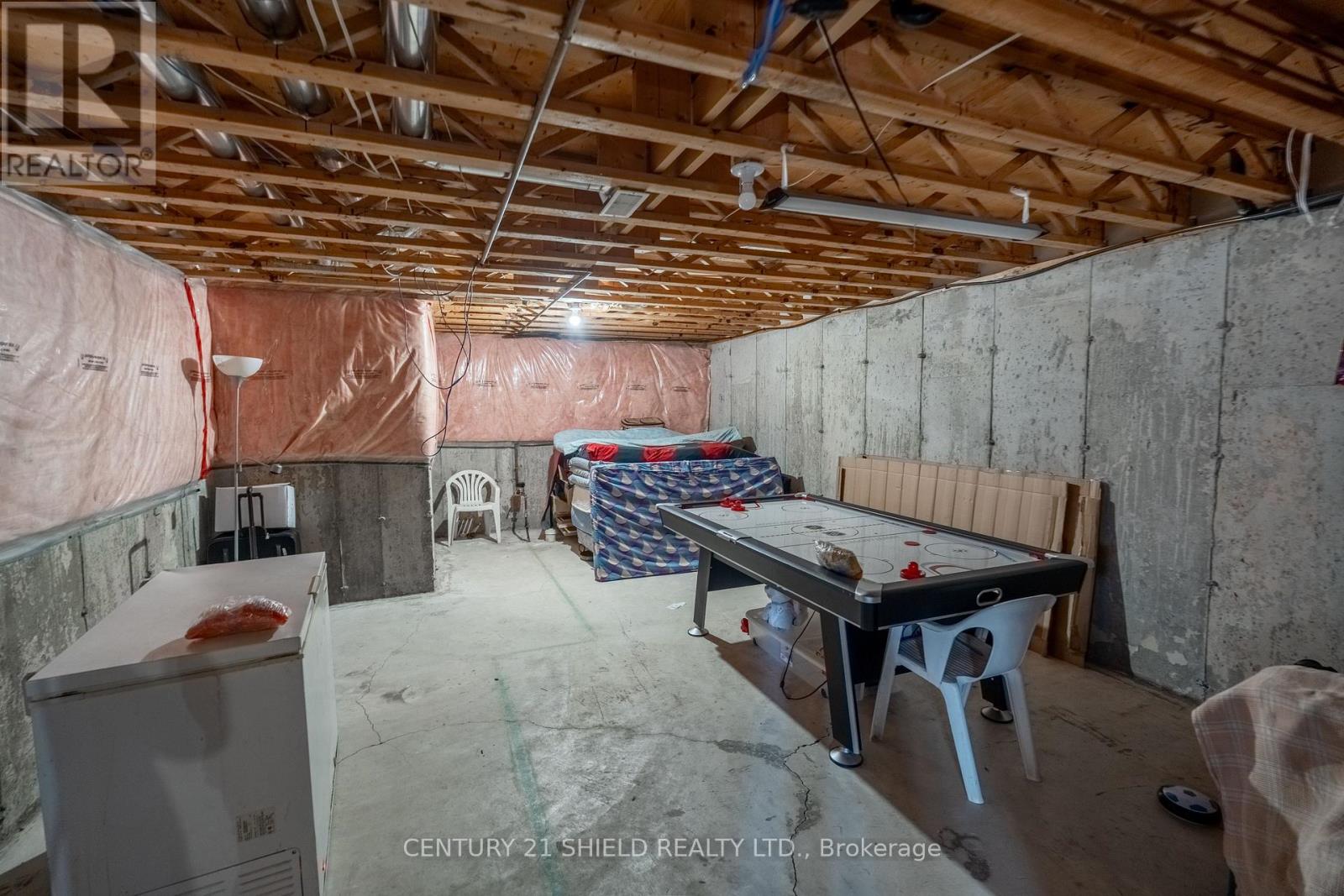 170 Heritage Place Property Photo 32