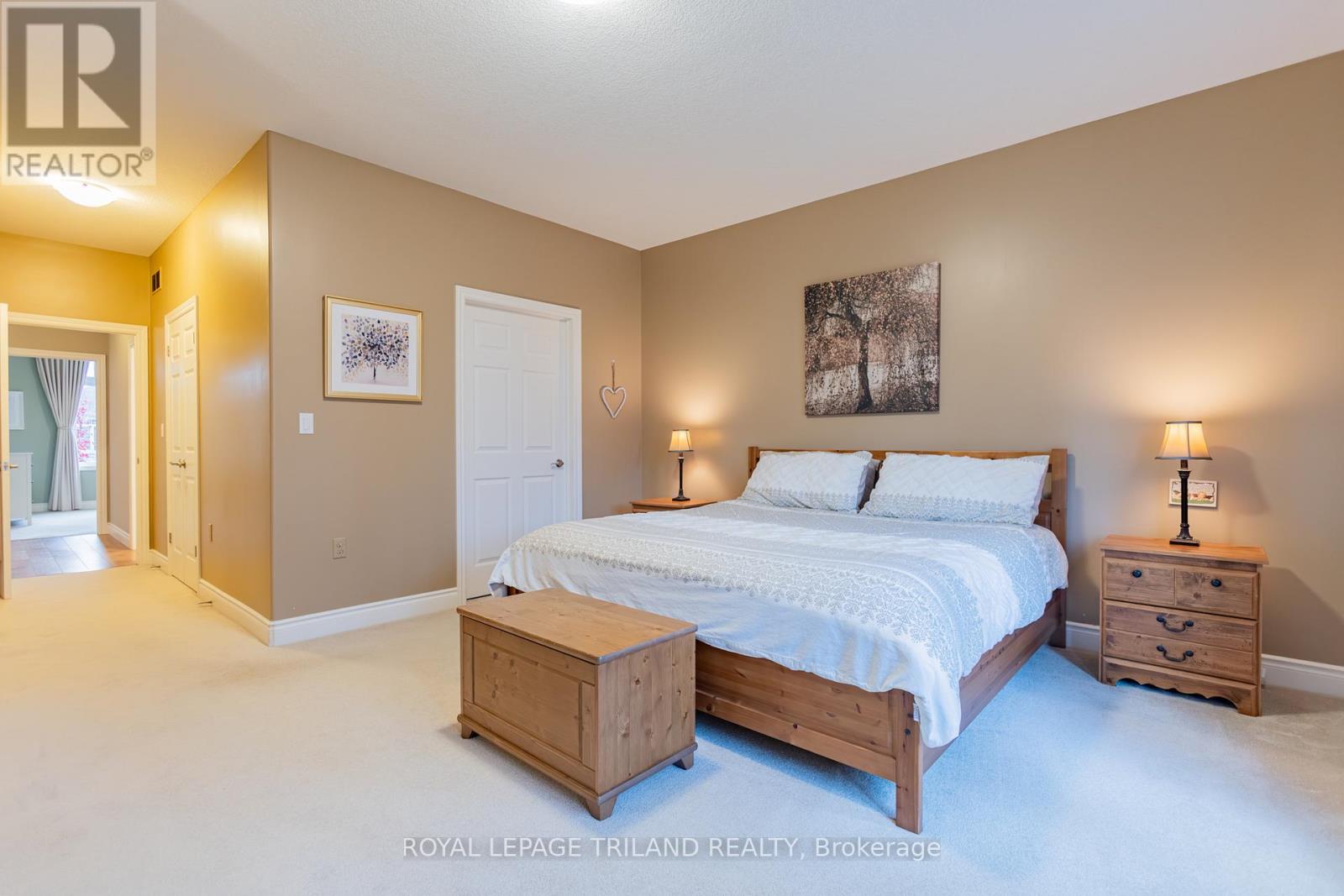 19 Erin Place Property Photo 33