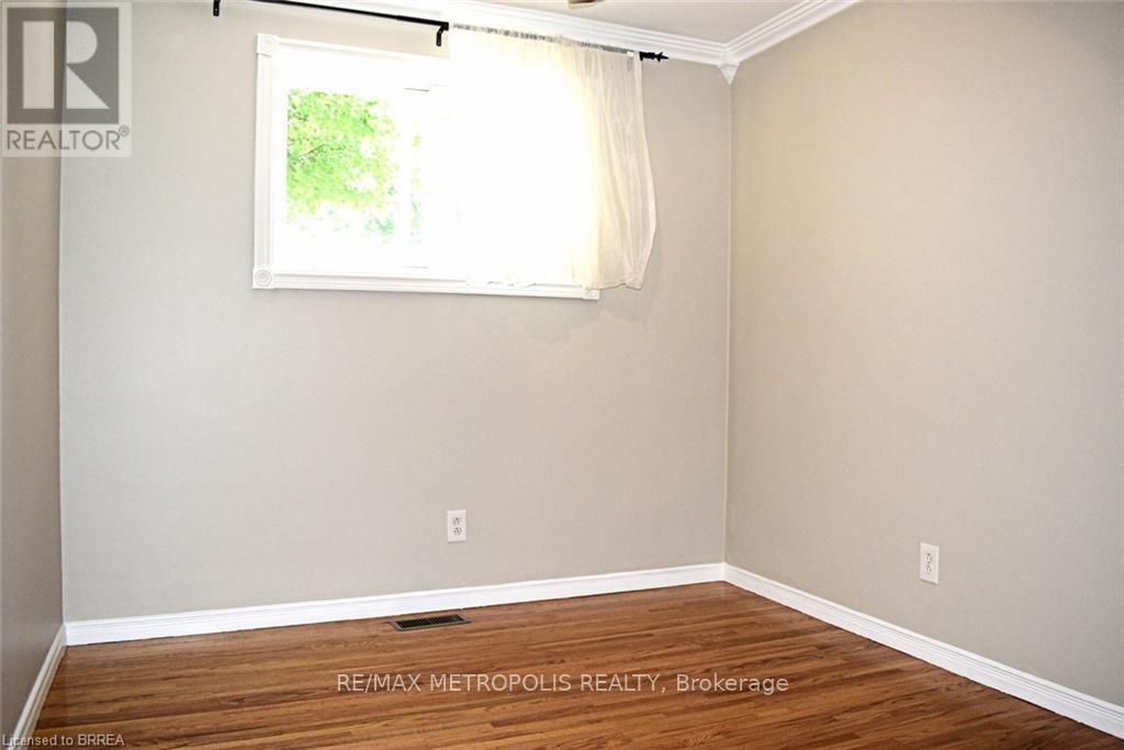 Upper - 5 Mccammon Street Property Photo 18