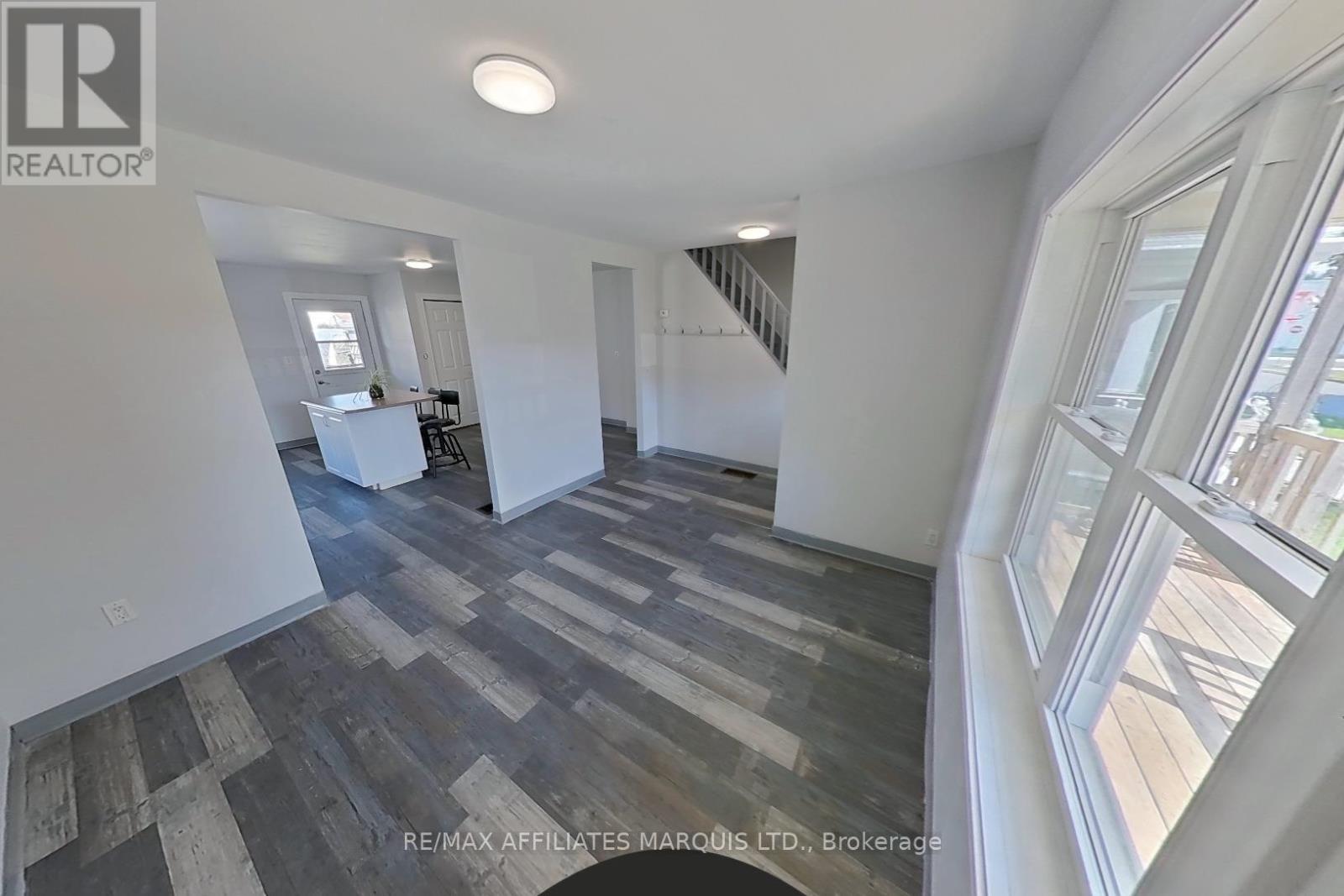 313 Guy Street Property Photo 8