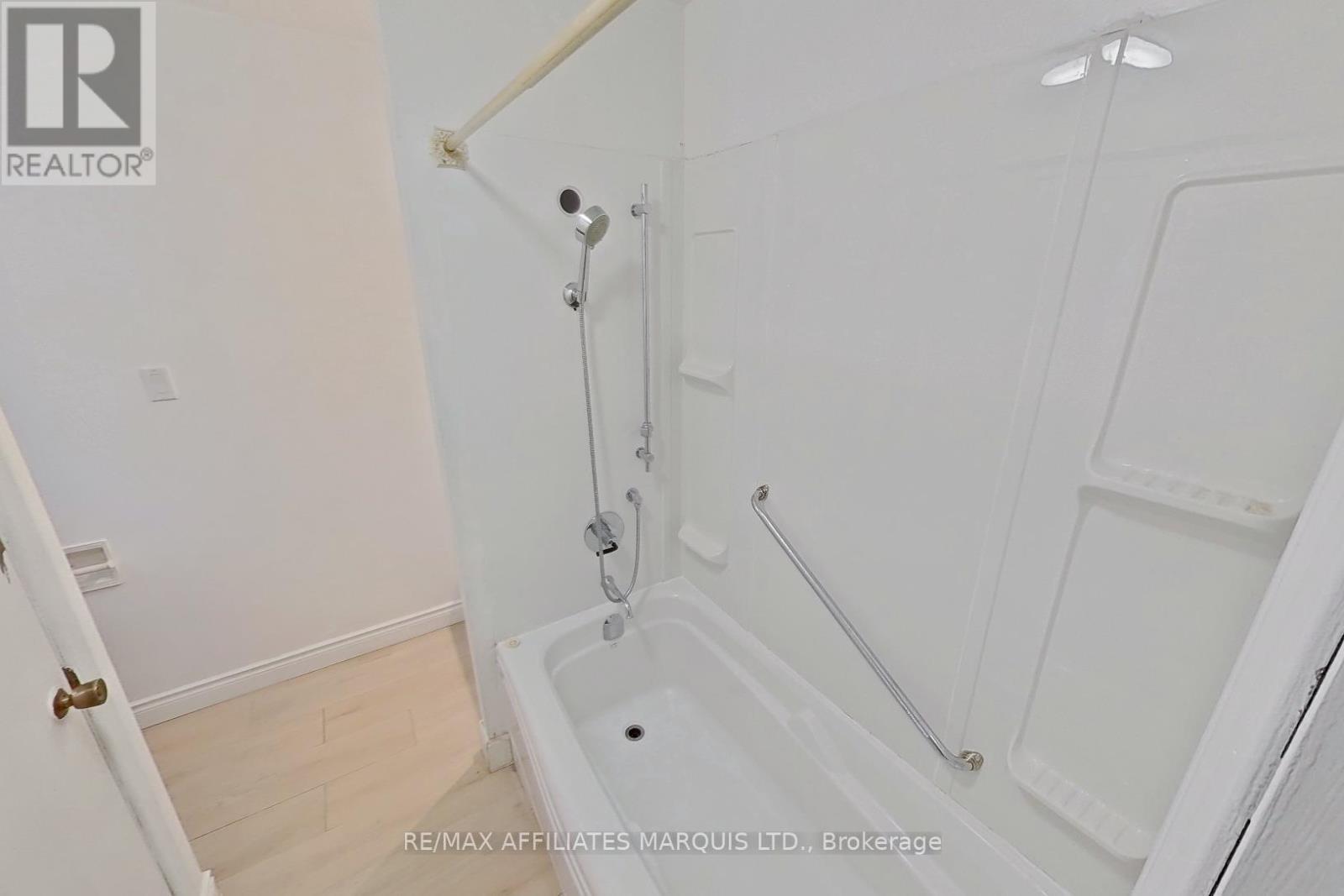 313 Guy Street Property Photo 13