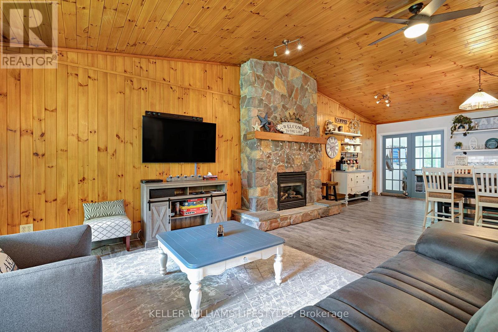 6238 London Road Property Photo 5