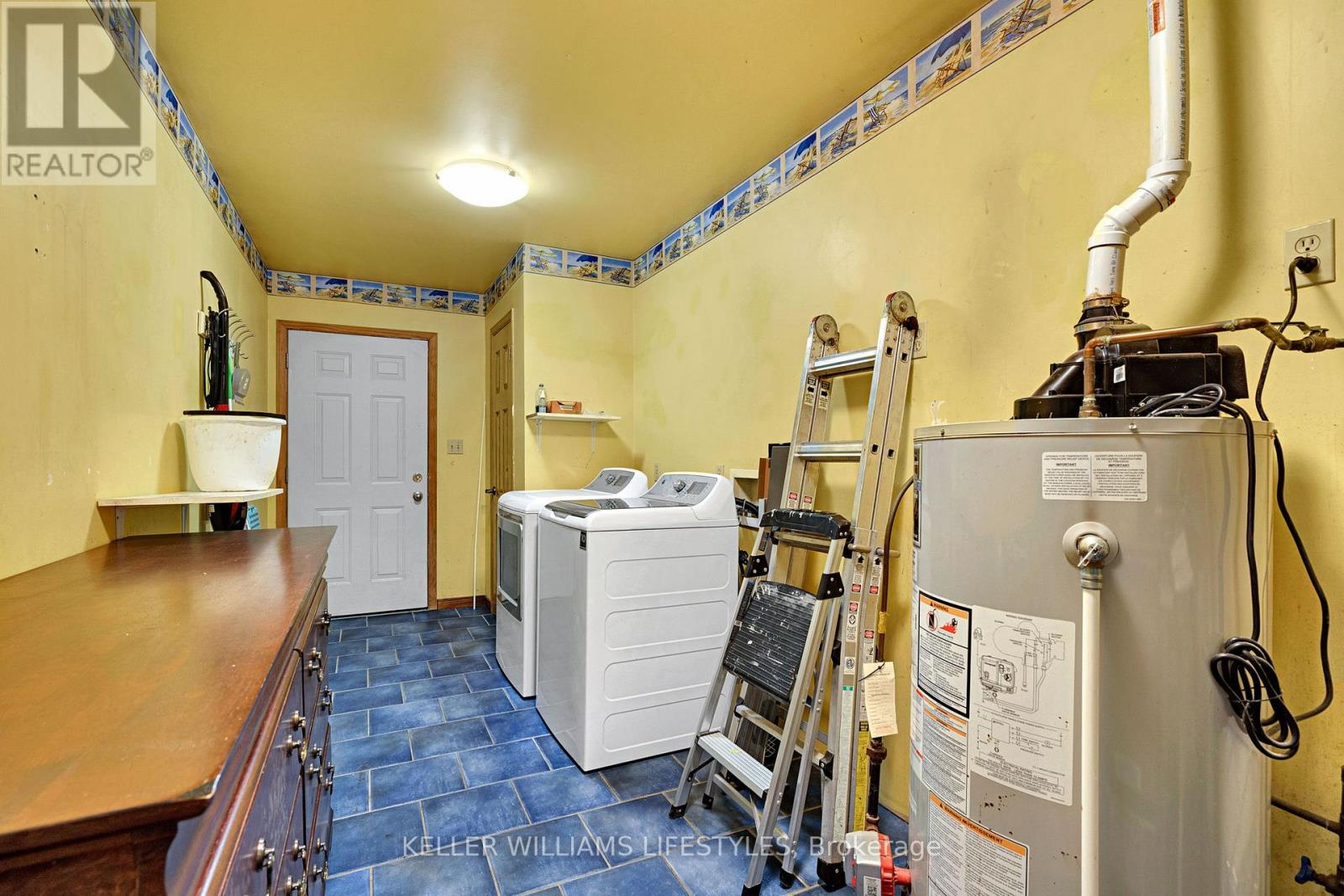 6238 London Road Property Photo 31