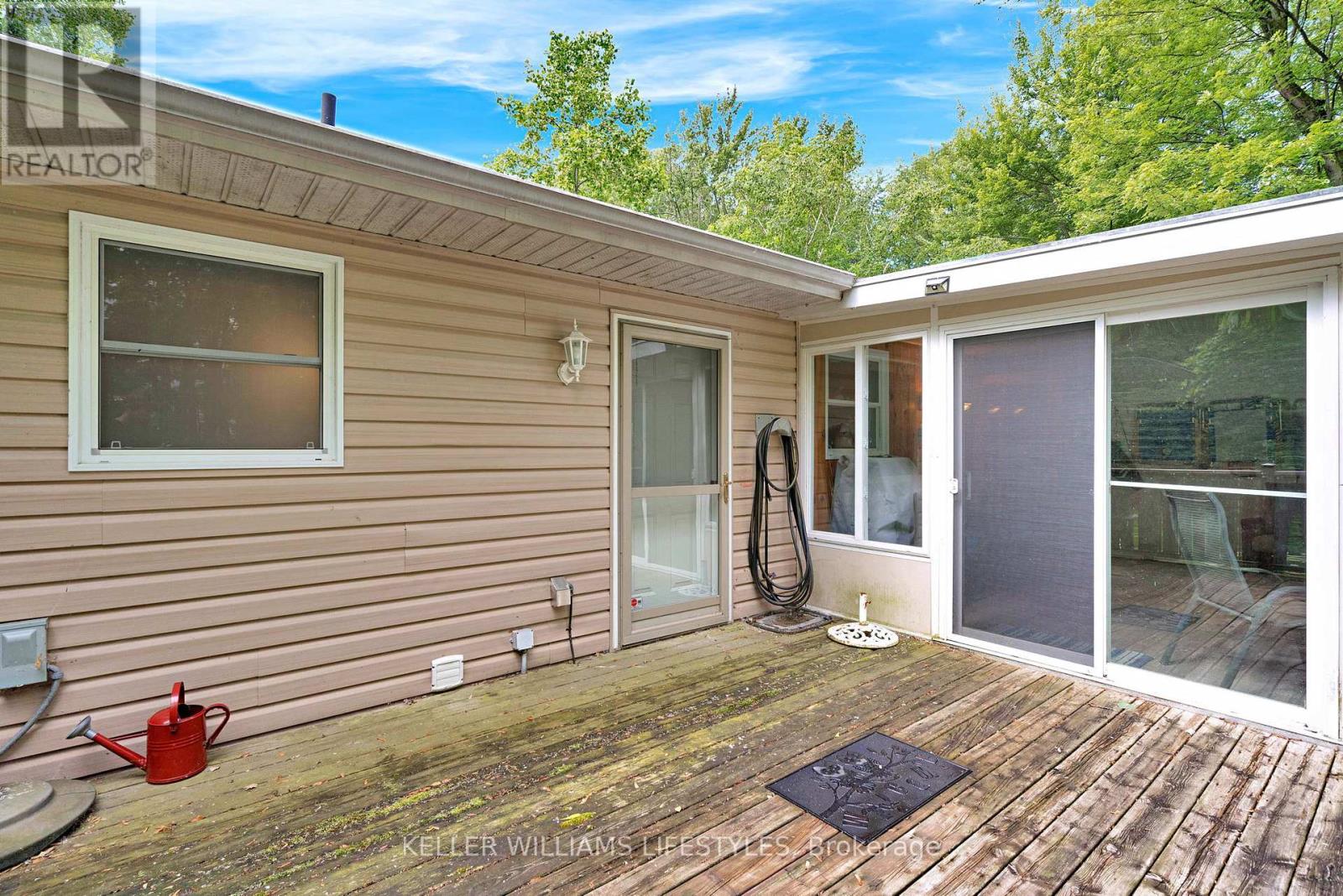 6238 London Road Property Photo 32