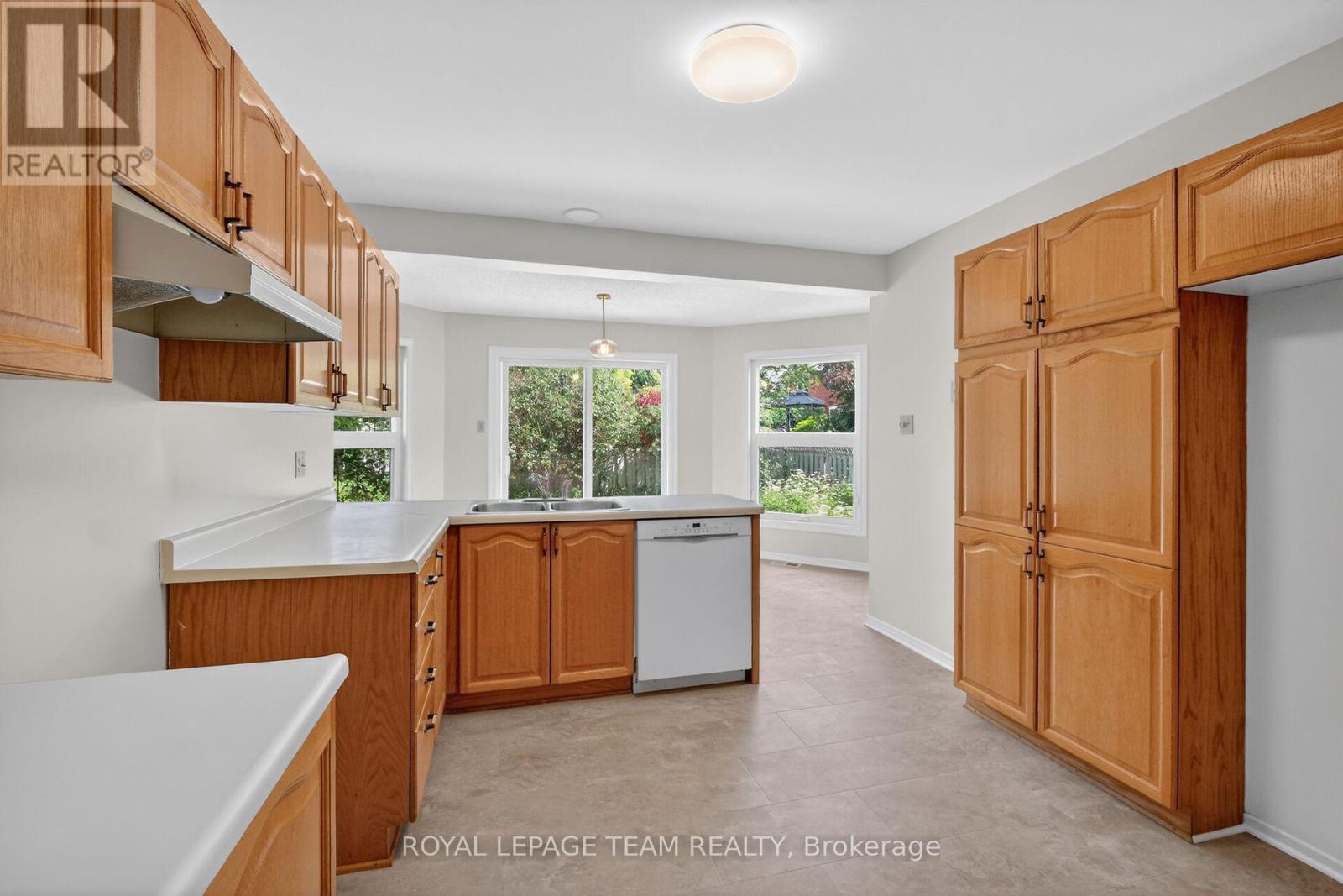 6 Shetland Way Property Photo 19