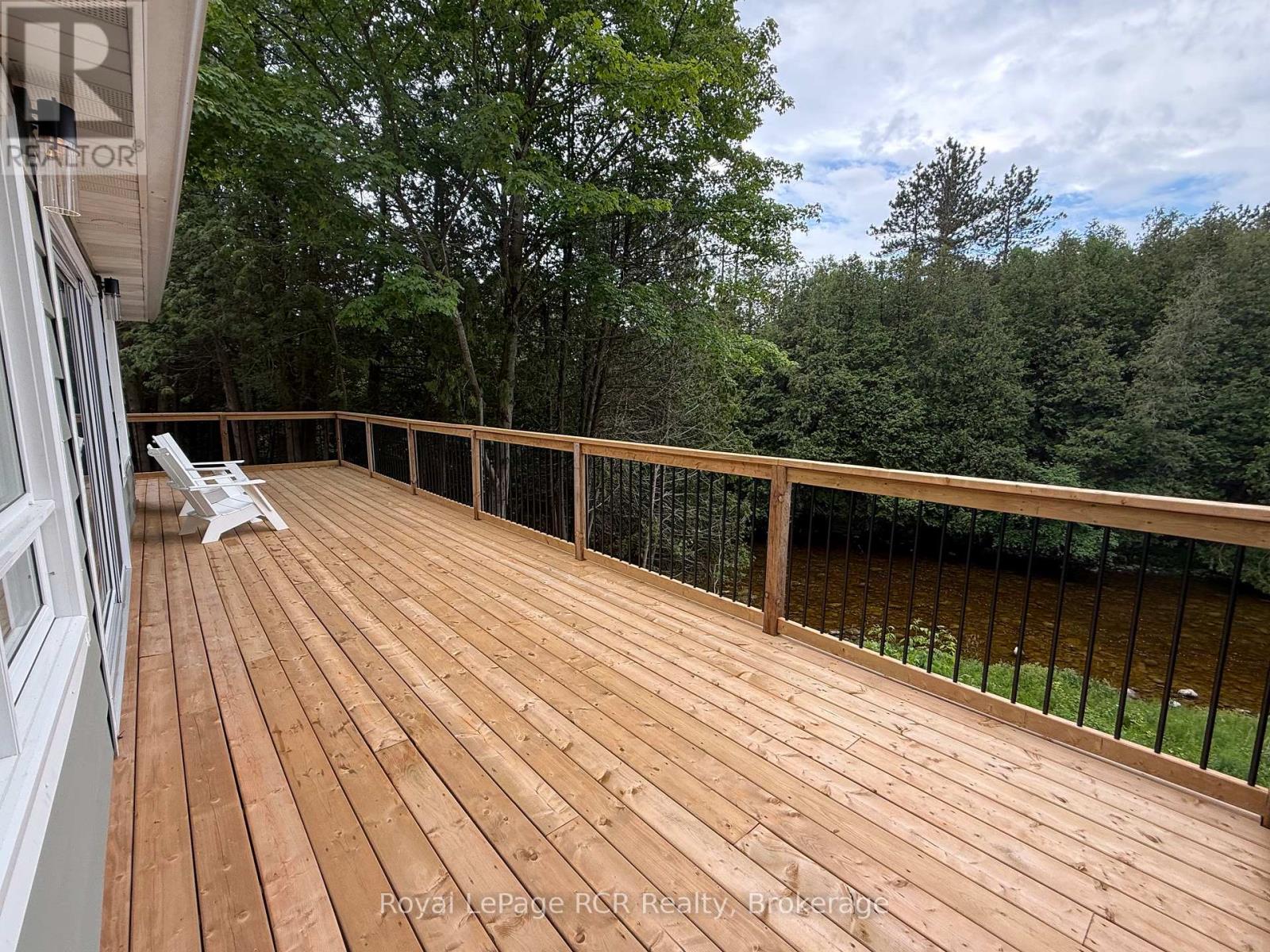 384275 Concession 4 Property Photo 33