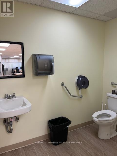 41 Broadway Street Property Photo 16