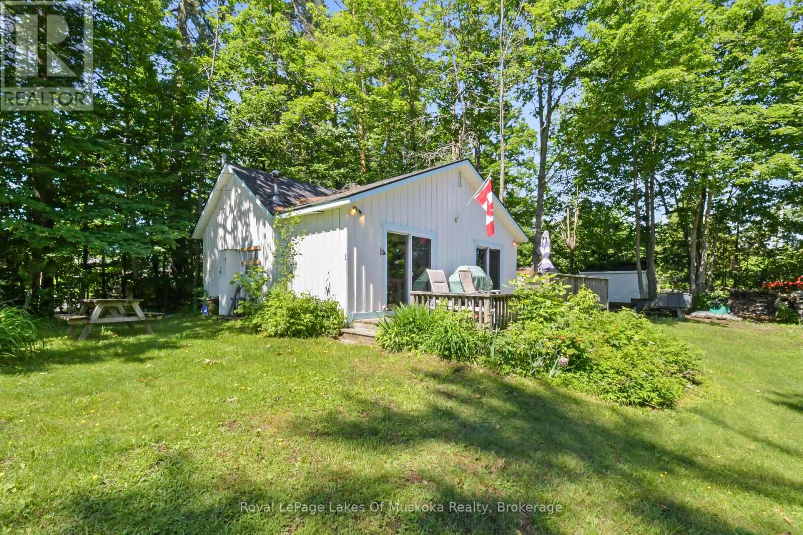 2 - 180 Two Road Property Photo 1