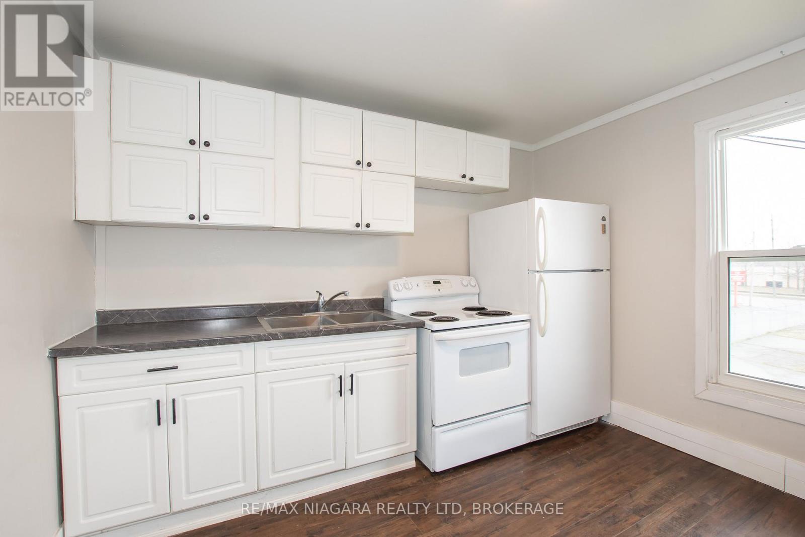 4 Manchester Avenue Property Photo 10