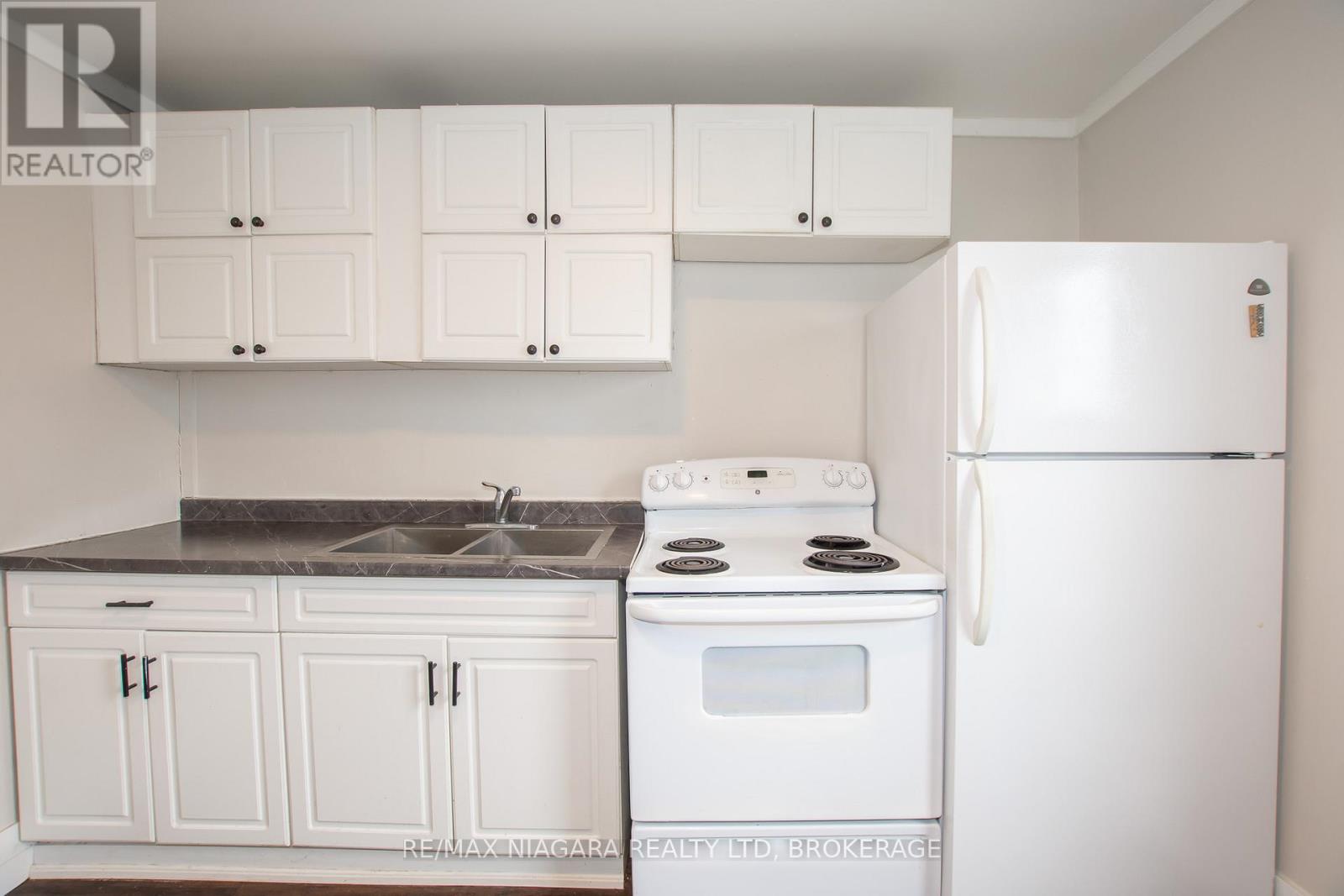 4 Manchester Avenue Property Photo 11