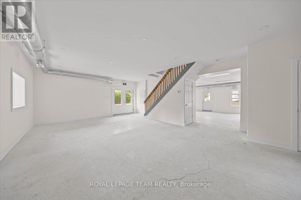 5967 Perth Street Property Photo 11