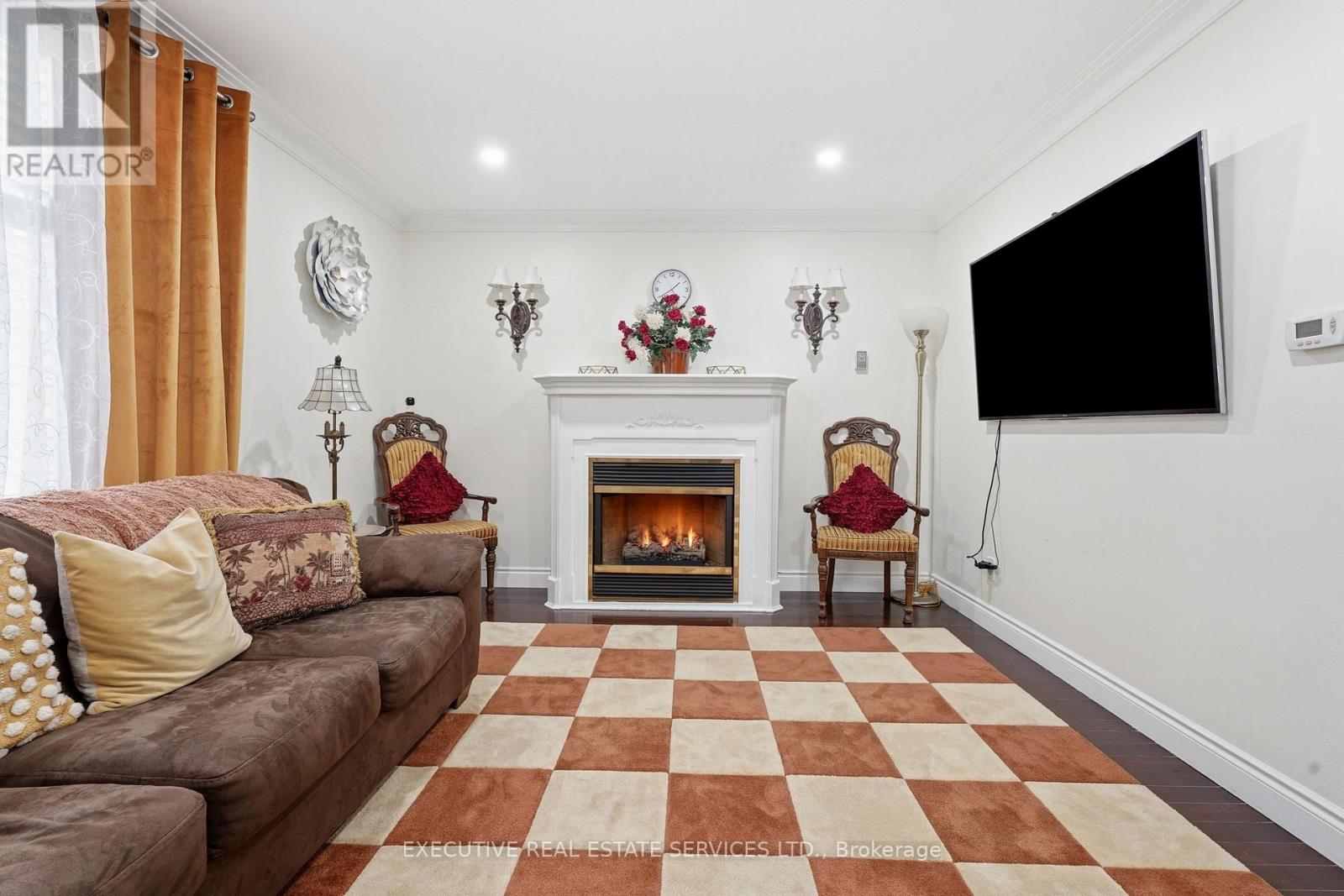207 Christopher Drive Property Photo 7