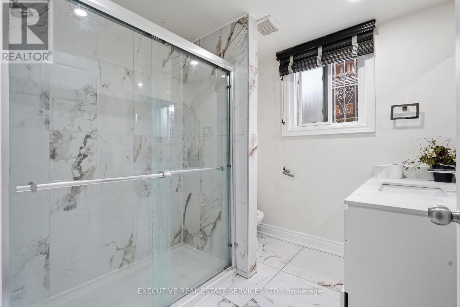 207 Christopher Drive Property Photo 19