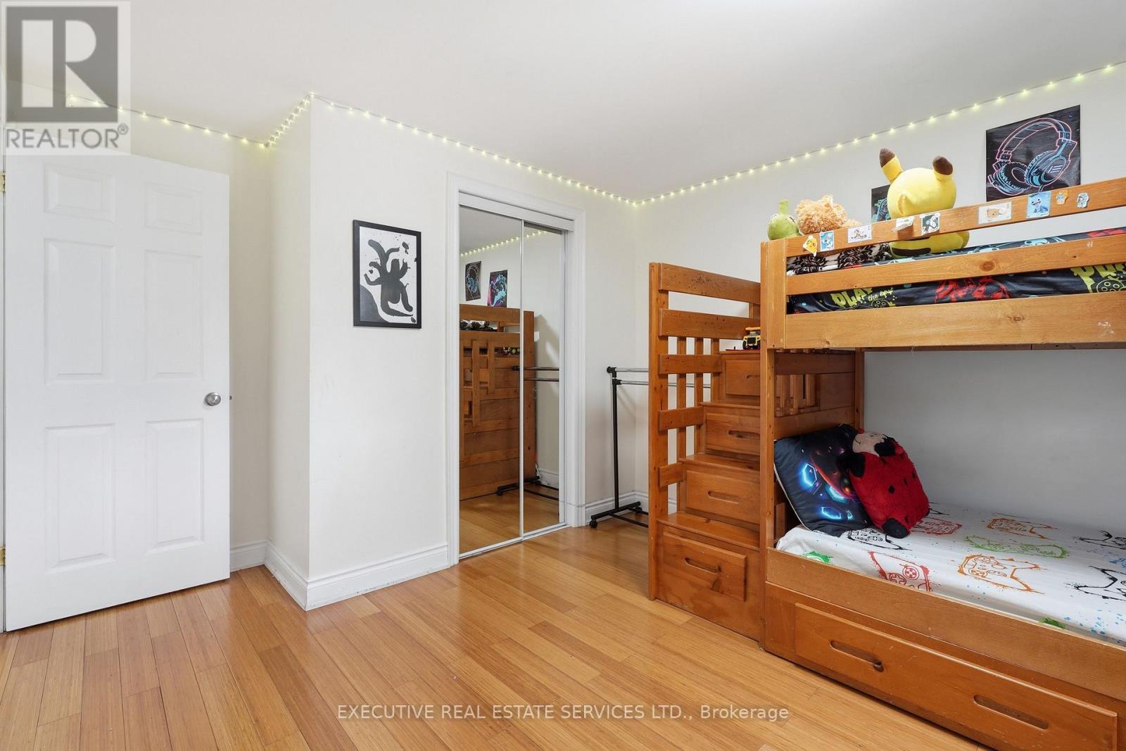 207 Christopher Drive Property Photo 27