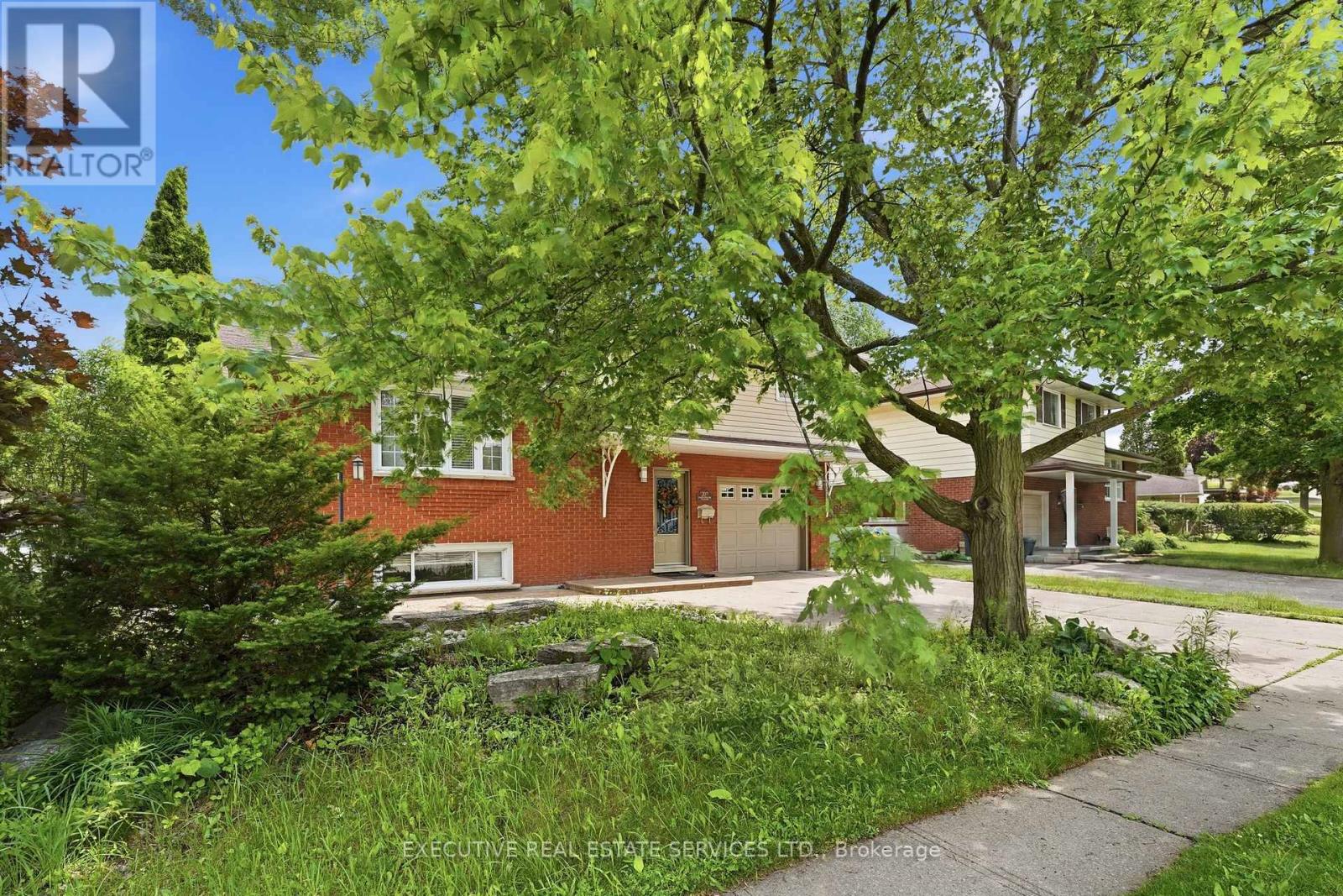 207 Christopher Drive Property Photo 39