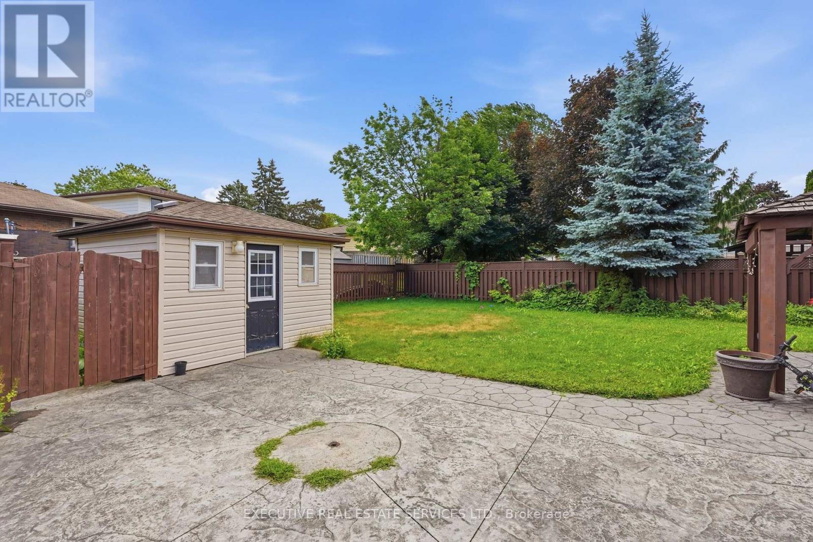 207 Christopher Drive Property Photo 42