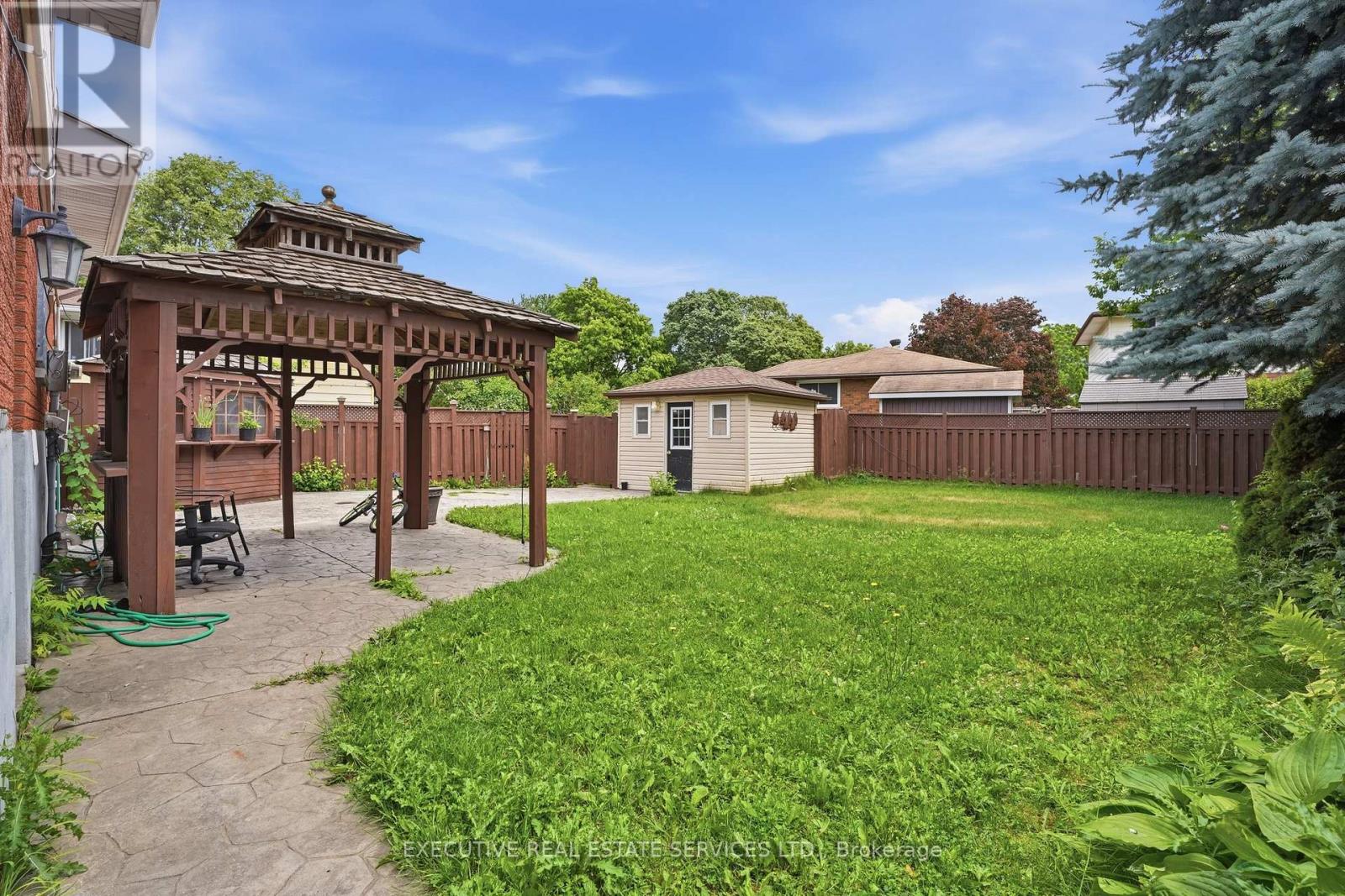 207 Christopher Drive Property Photo 44