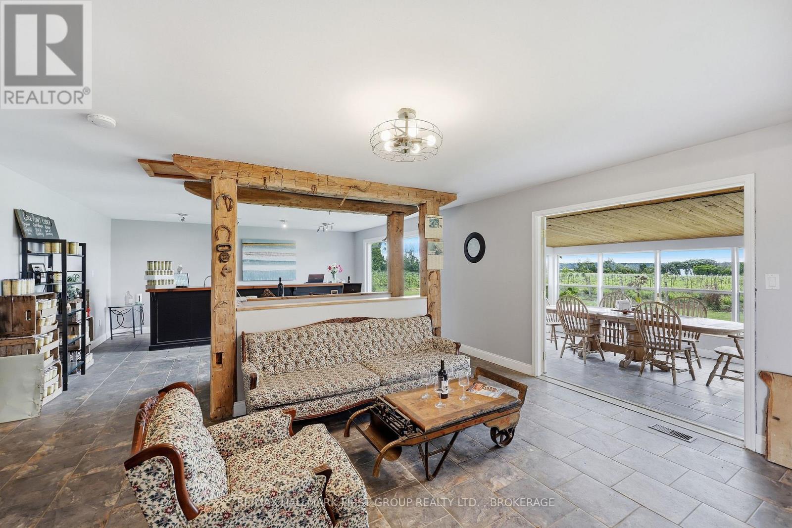9656 Loyalist Parkway Property Photo 17