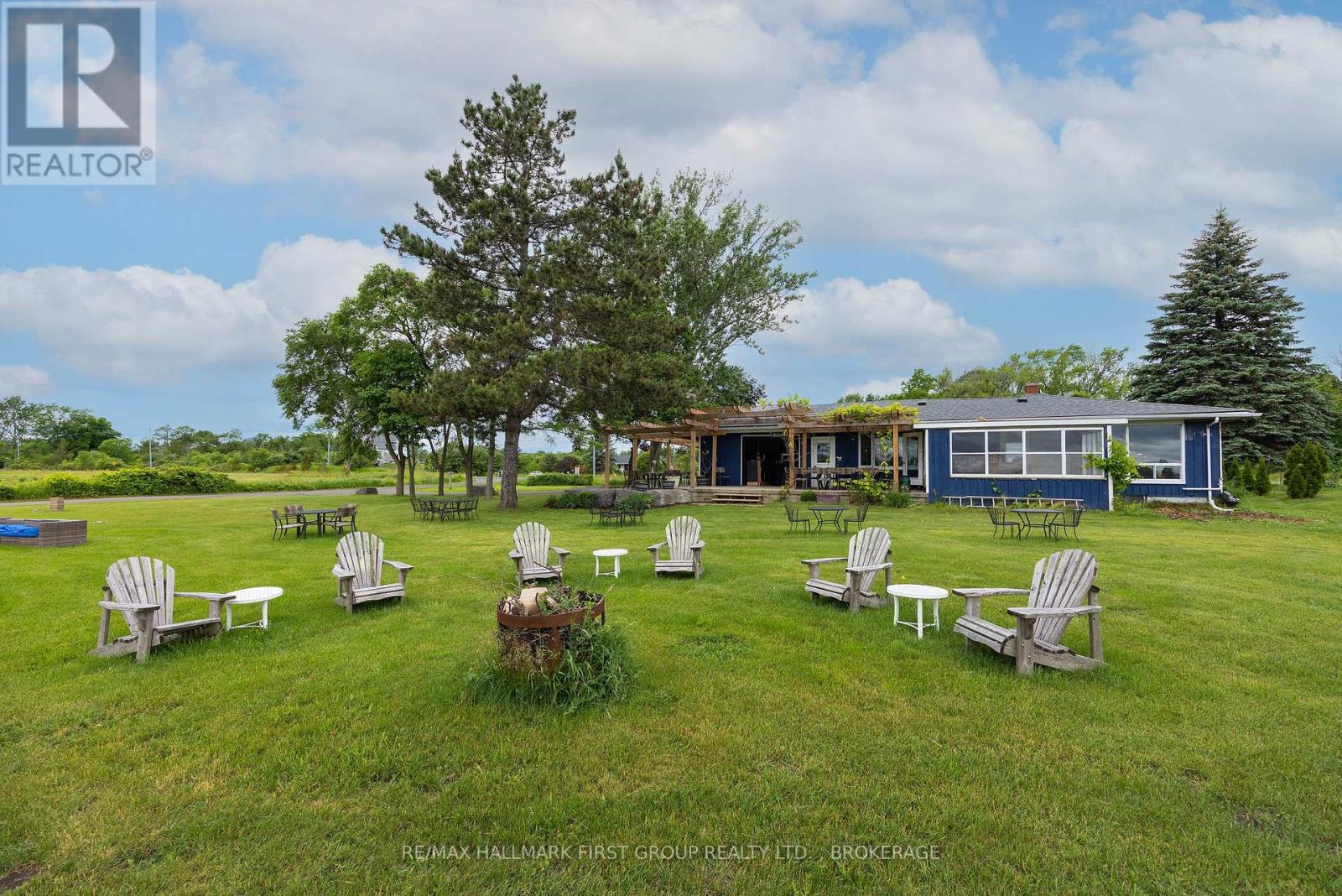 9656 Loyalist Parkway Property Photo 30