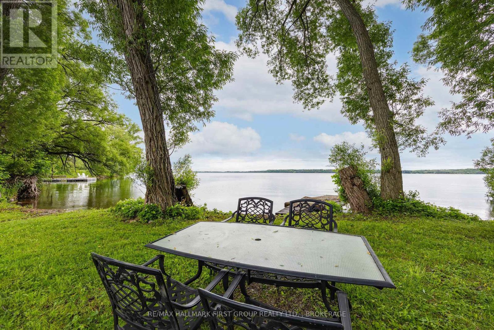 9656 Loyalist Parkway Property Photo 36
