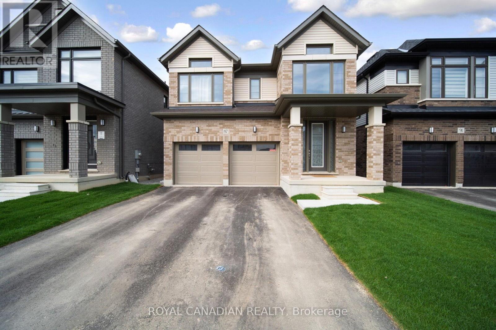 87 Soules Square Property Photo 2